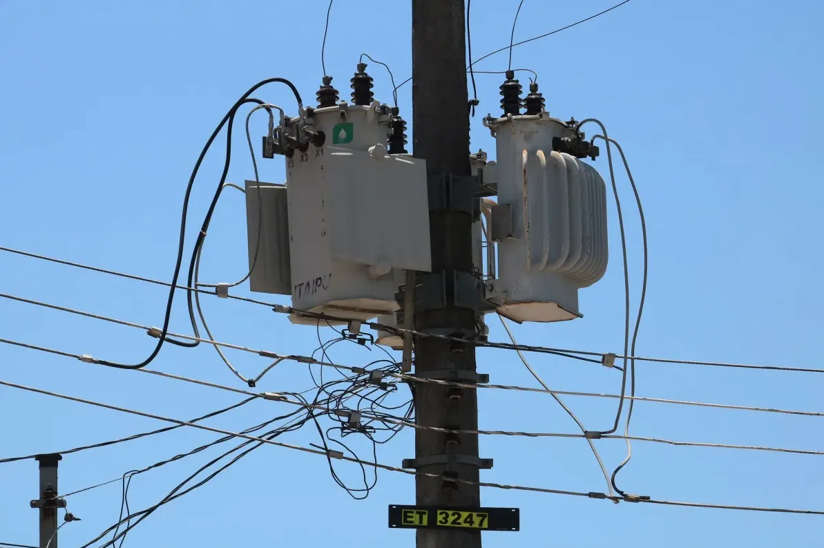 Reajuste da energia elétrica no Pará é adiado após reunião com participação da Defensoria na Aneel